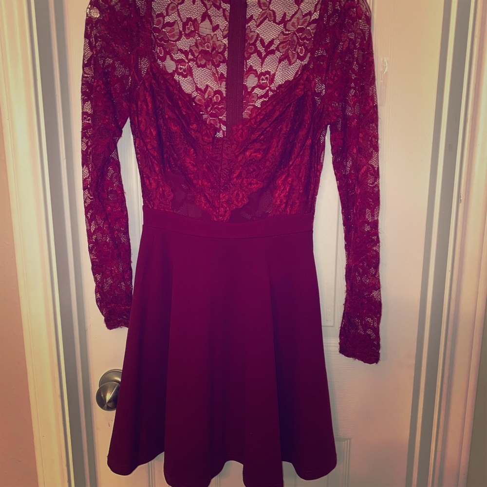 Lace red dress